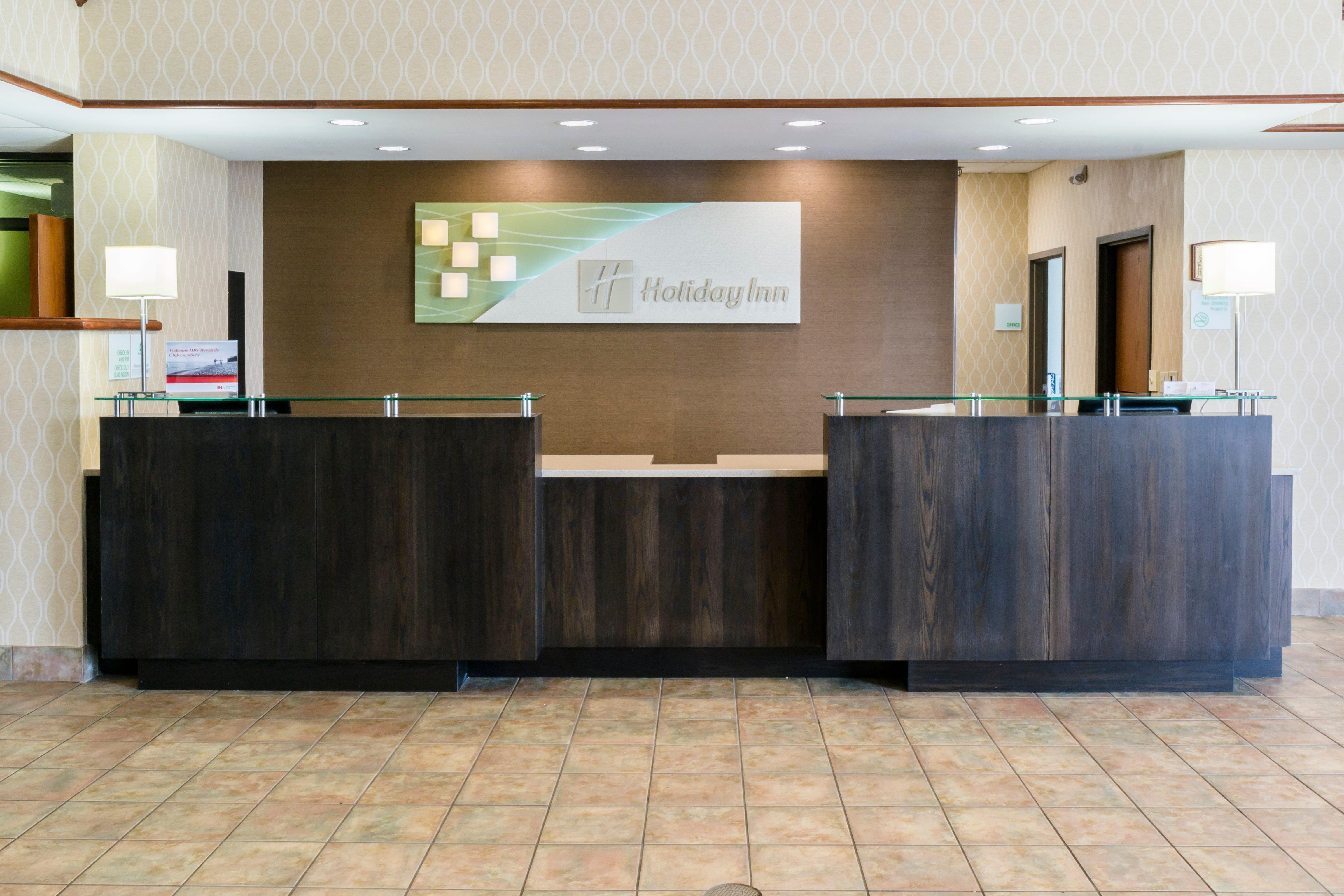 Holiday Inn Express Big Rapids, An Ihg Hotel Экстерьер фото